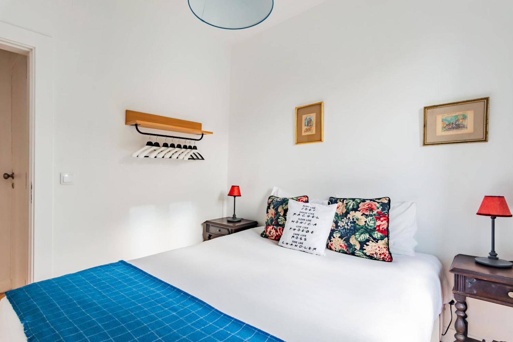 Monica'S Place A Friends' Inspired Apartment Lisbon Luaran gambar